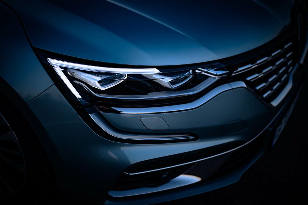 vente-de-véhicules-neufs-occasions-renault